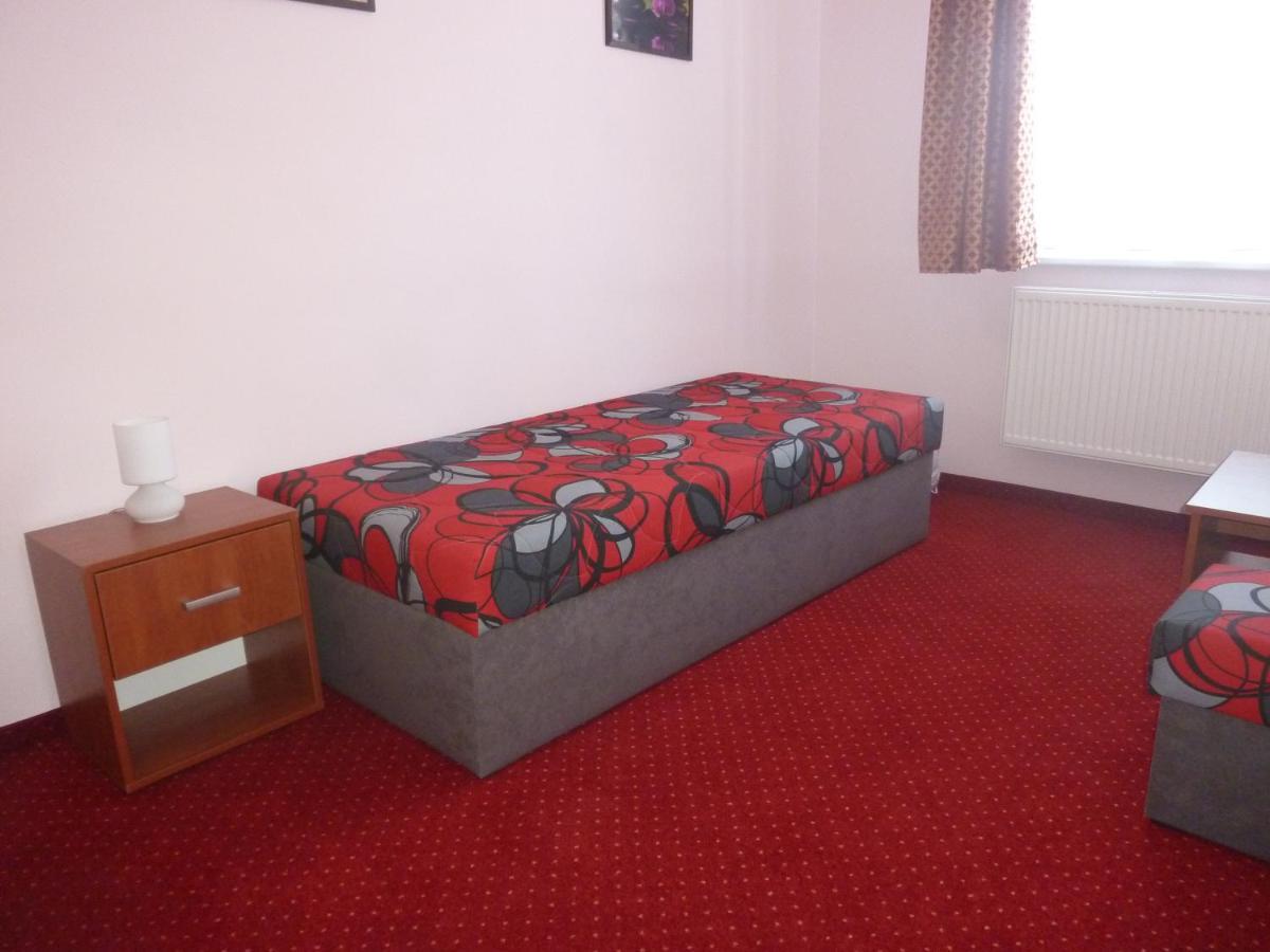Apartment Karlsbad Buitenkant foto